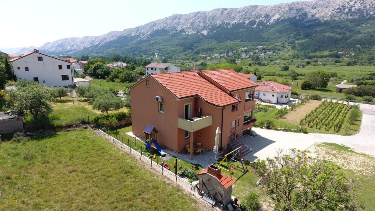 Apartment Medved Baška Eksteriør bilde