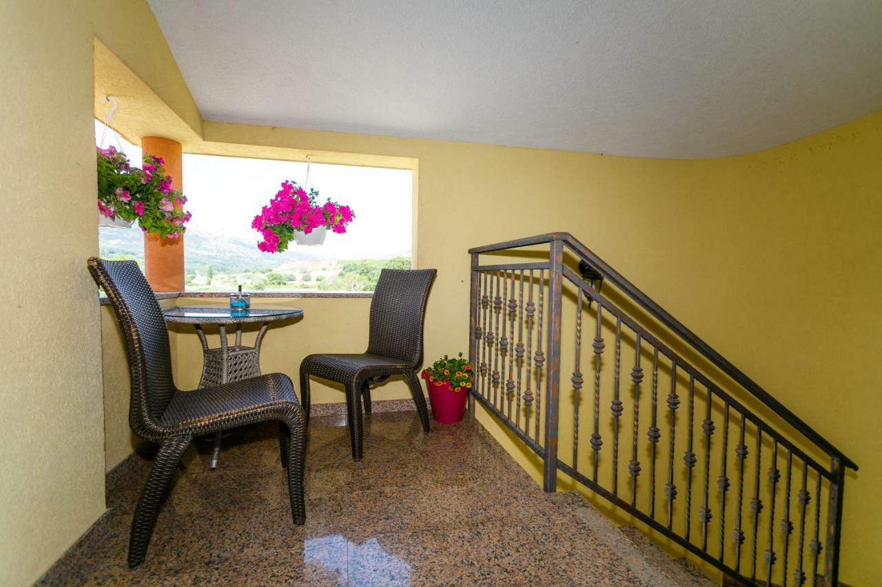 Apartment Medved Baška Eksteriør bilde