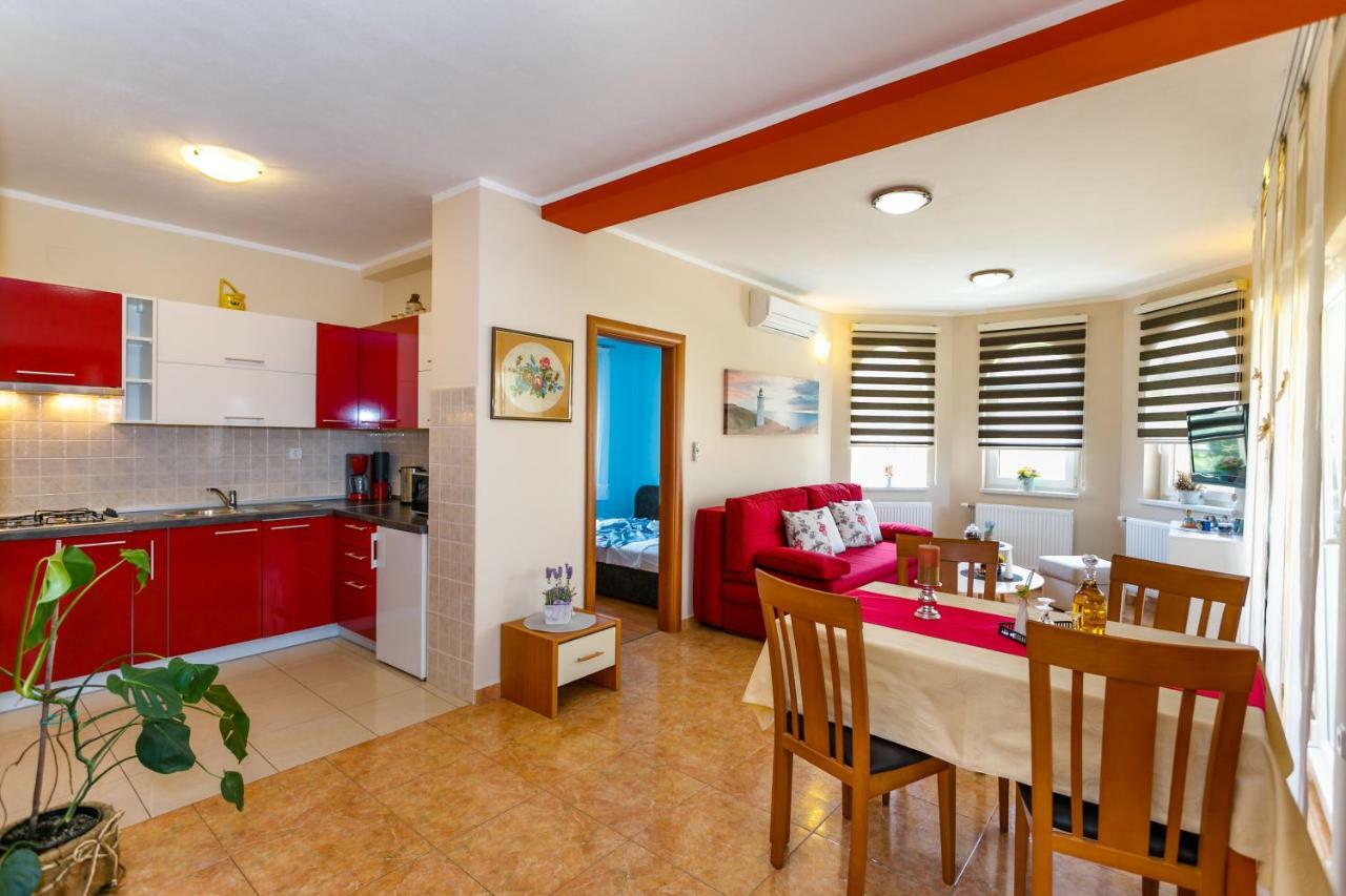 Apartment Medved Baška Eksteriør bilde